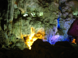 Ðau Go Cave 
